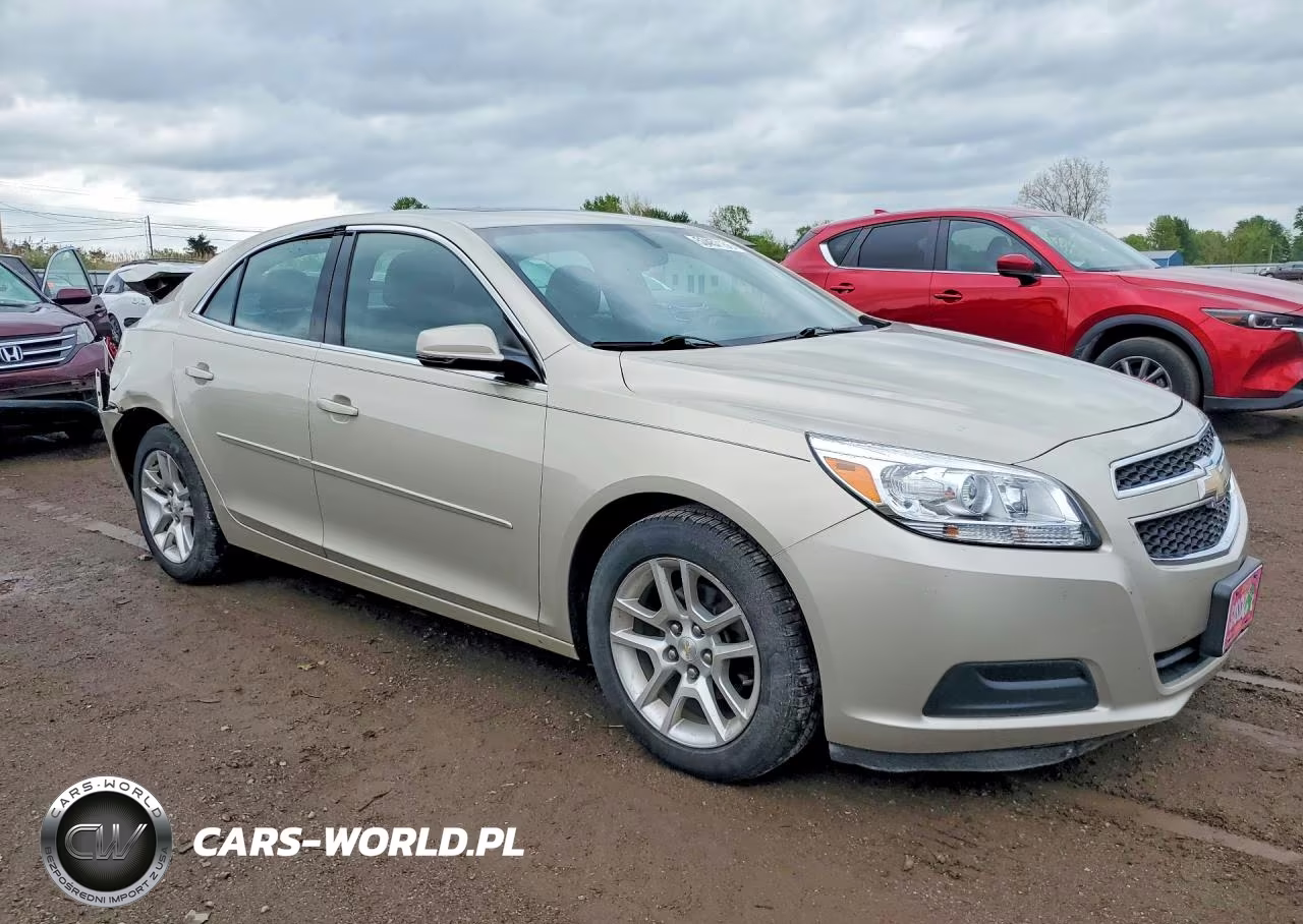 2013 Chevrolet Malibu 1Lt VIN:1G11C5SA0DF204825 - 4