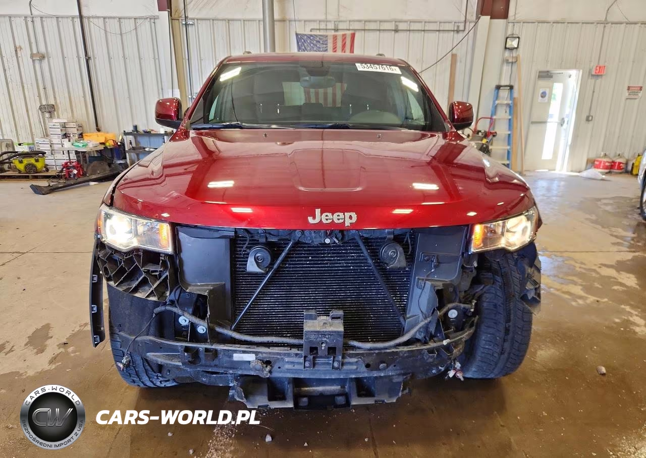 2017 Jeep Grand Cherokee Laredo VIN:1C4RJFAG7HC865335 - 5