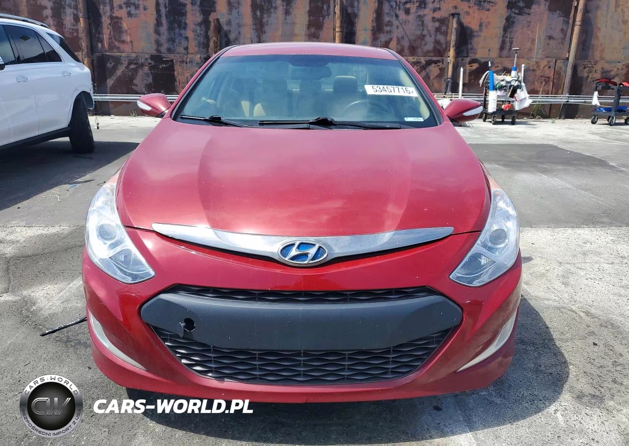 2015 Hyundai Sonata Hybrid Base VIN:KMHEC4A49FA125163 - 5