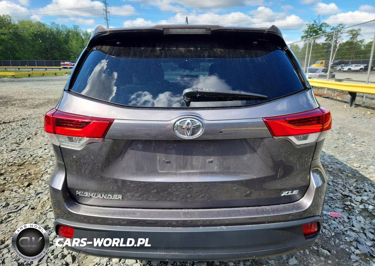 2019 Toyota Highlander Xle VIN:5TDKZRFH5KS324044 - 6