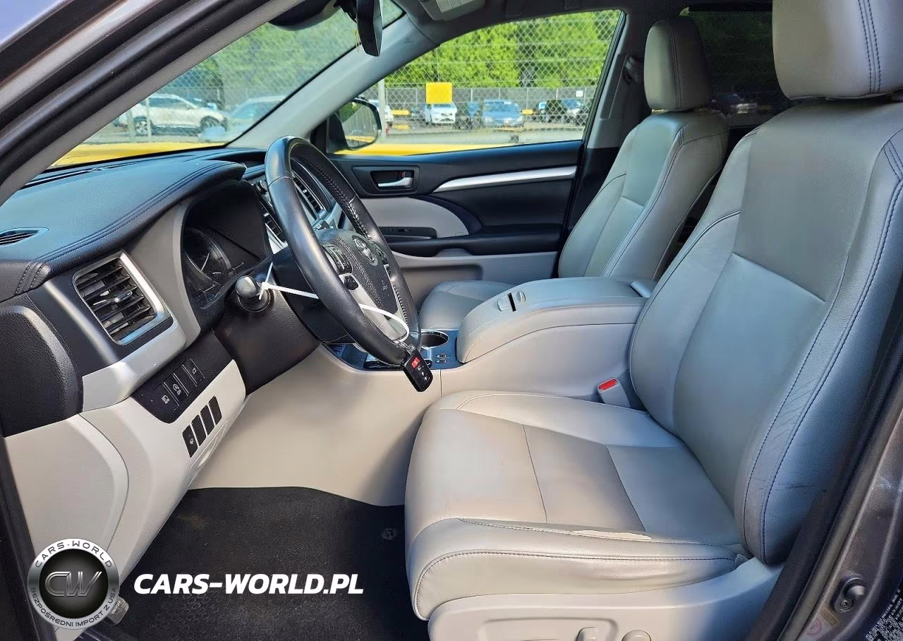 2019 Toyota Highlander Xle VIN:5TDKZRFH5KS324044 - 7