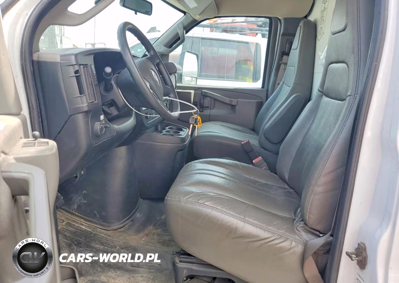 2022 GMC Savana Box Truck VIN:7GZ37TC74NN012023 - 5