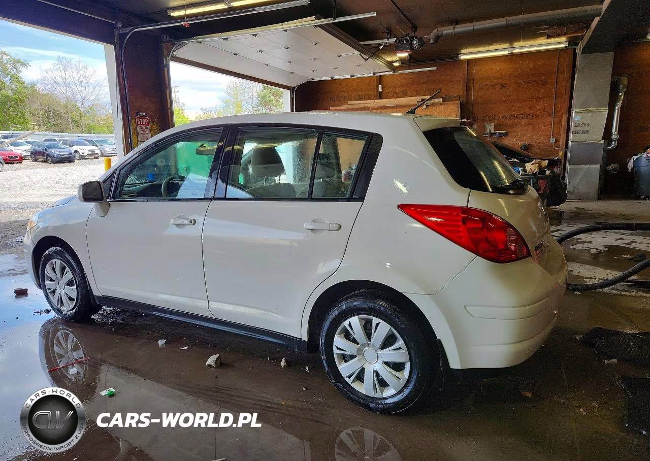 2011 Nissan Versa 1.8 S VIN:3N1BC1CP6BL409983 - 2