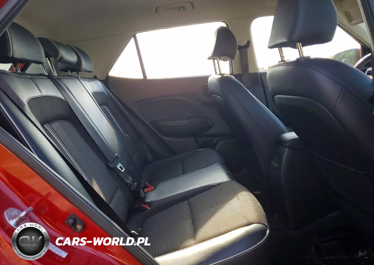 2023 Hyundai Venue Limited VIN:KMHRC8A30PU228312 - 10