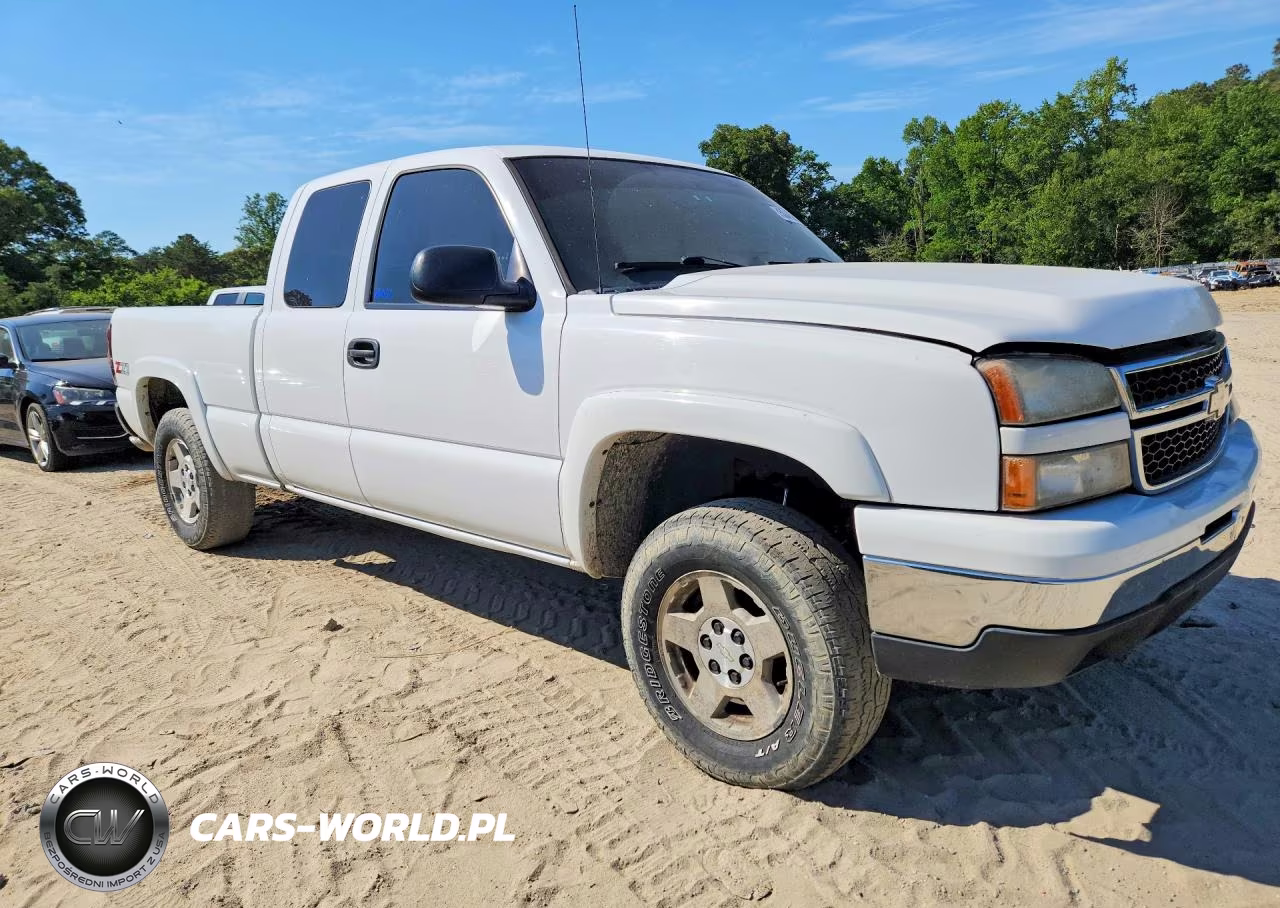2007 Chevrolet Silverado K1500 Classic VIN:1GCEK19B77Z110155 - 4