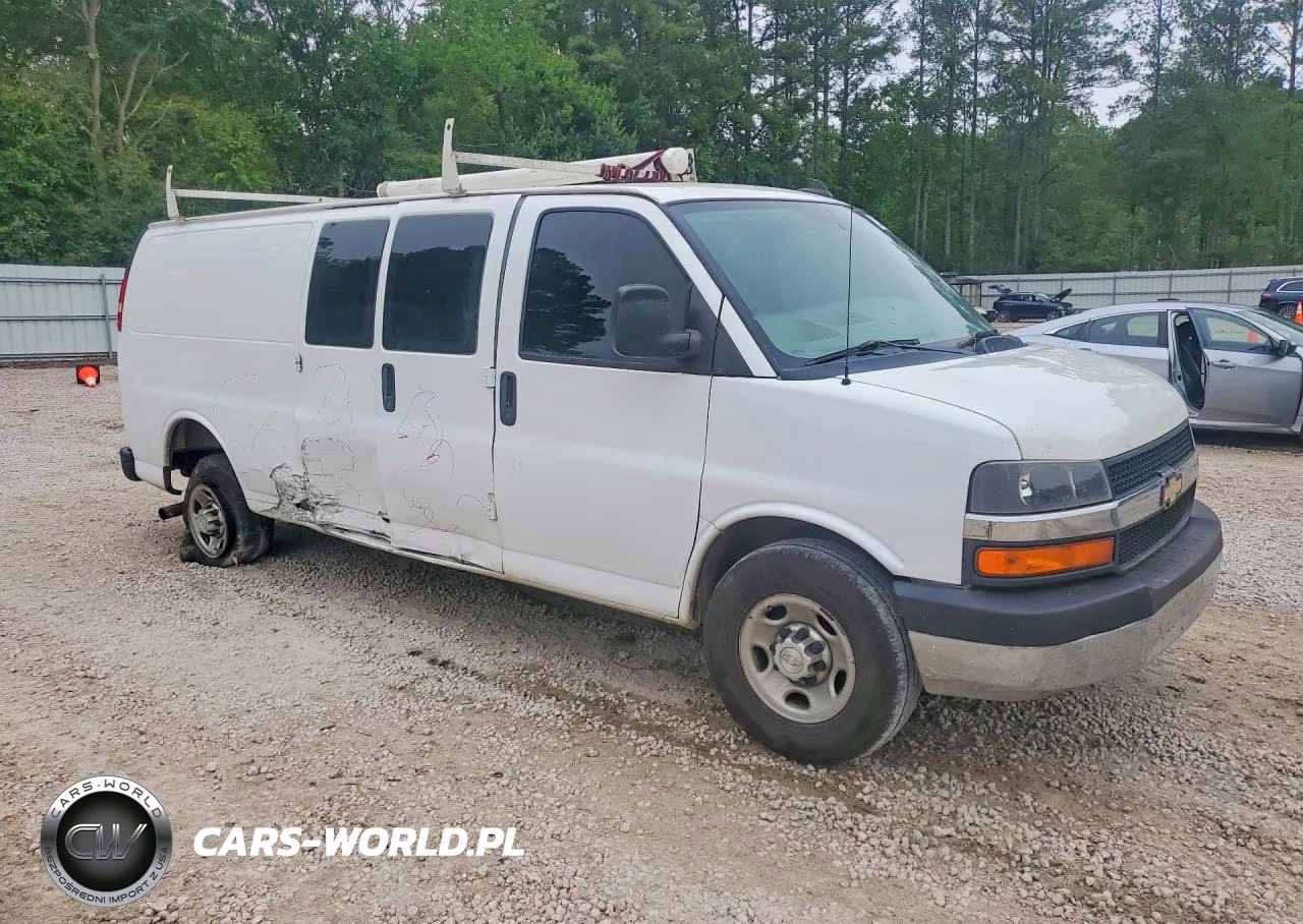 2020 Chevrolet Express G2500 VIN:1GCWGBFG7L1151907 - 4