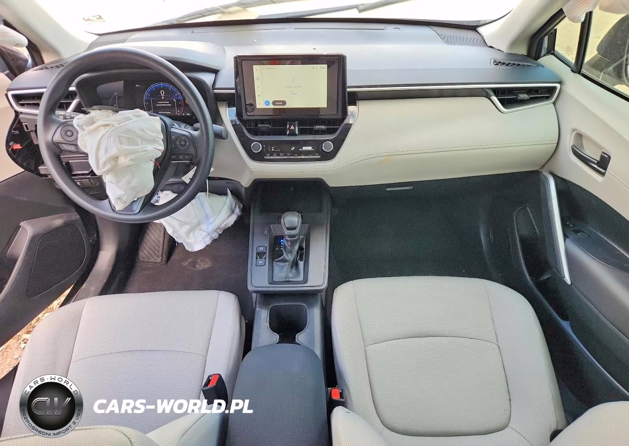 2026 Toyota Corolla Cross L VIN:7MUAAAAG5TV186662 - 8