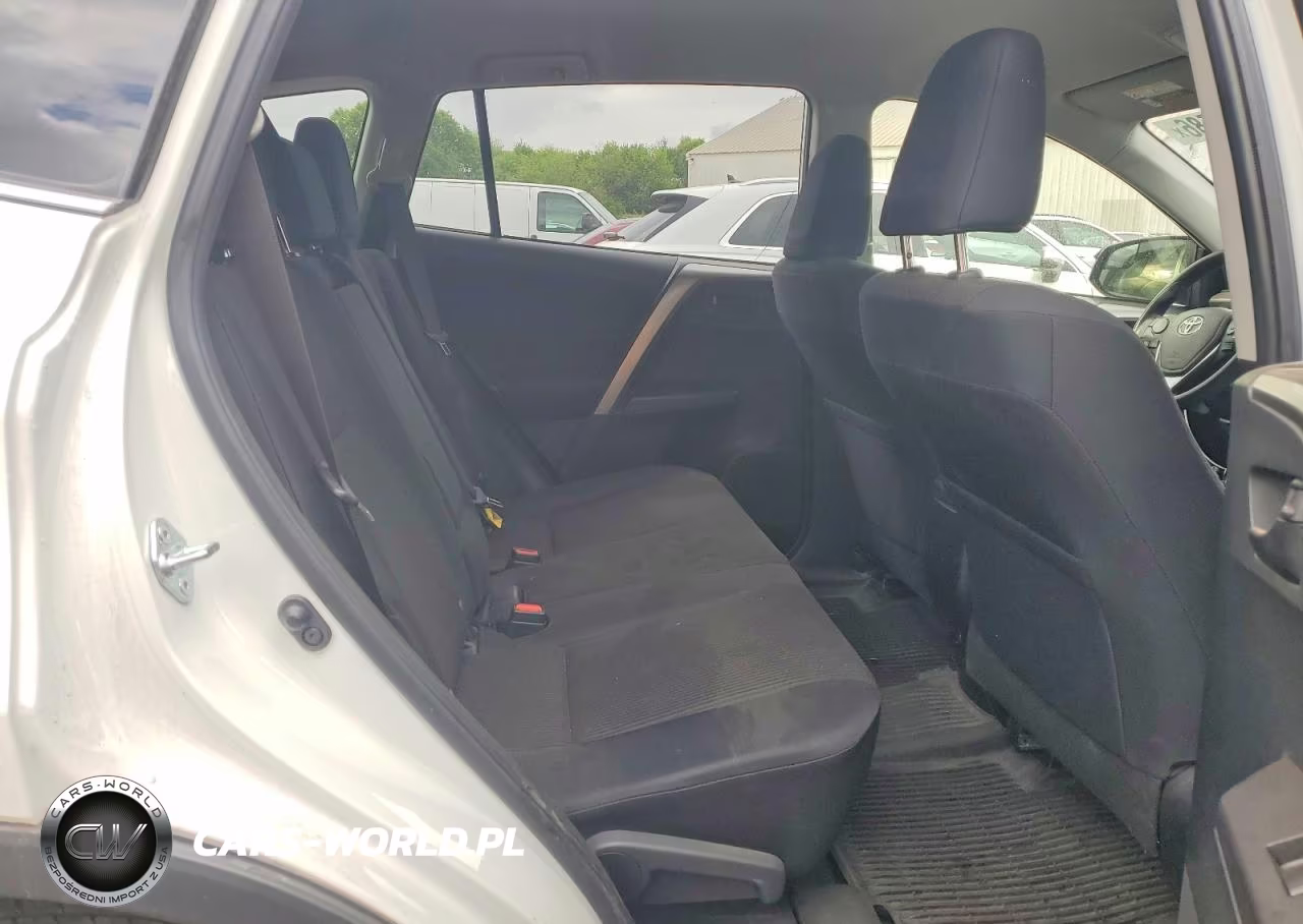 2018 Toyota Rav4 Le VIN:JTMBFREV9JJ737659 - 11