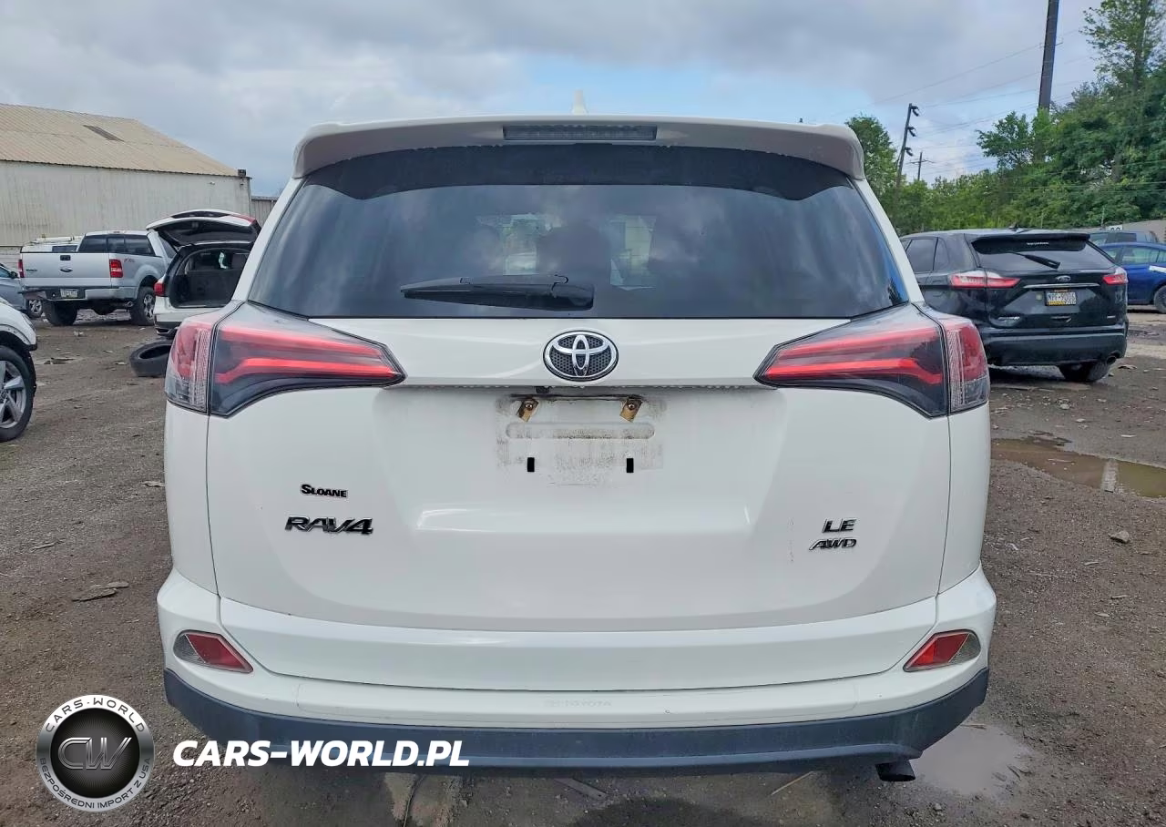2018 Toyota Rav4 Le VIN:JTMBFREV9JJ737659 - 6