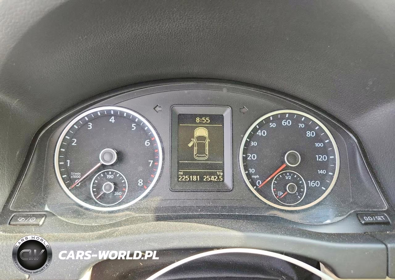 2013 Volkswagen Tiguan S VIN:WVGAV3AXXDW560464 - 9