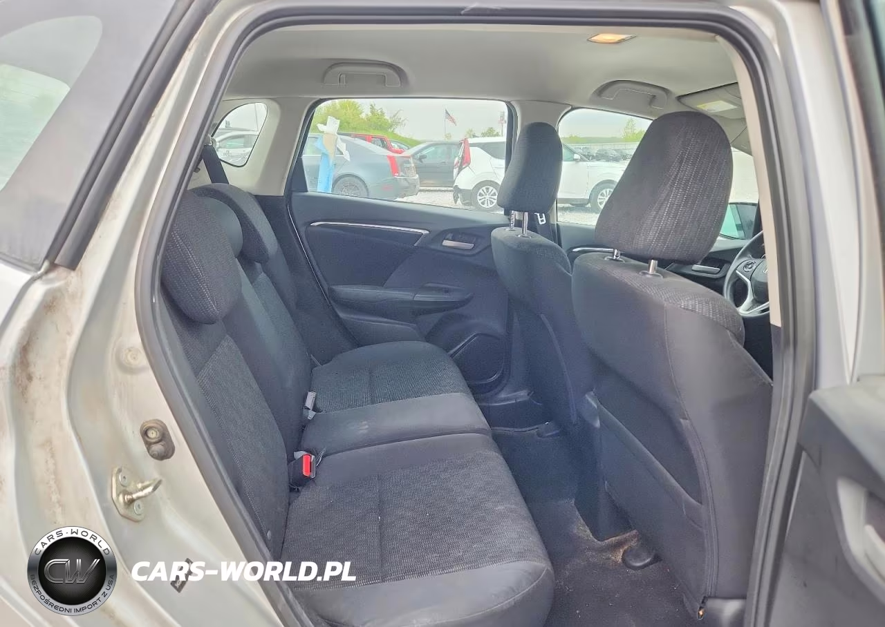 2015 Honda Fit Lx VIN:3HGGK5H51FM711994 - 10
