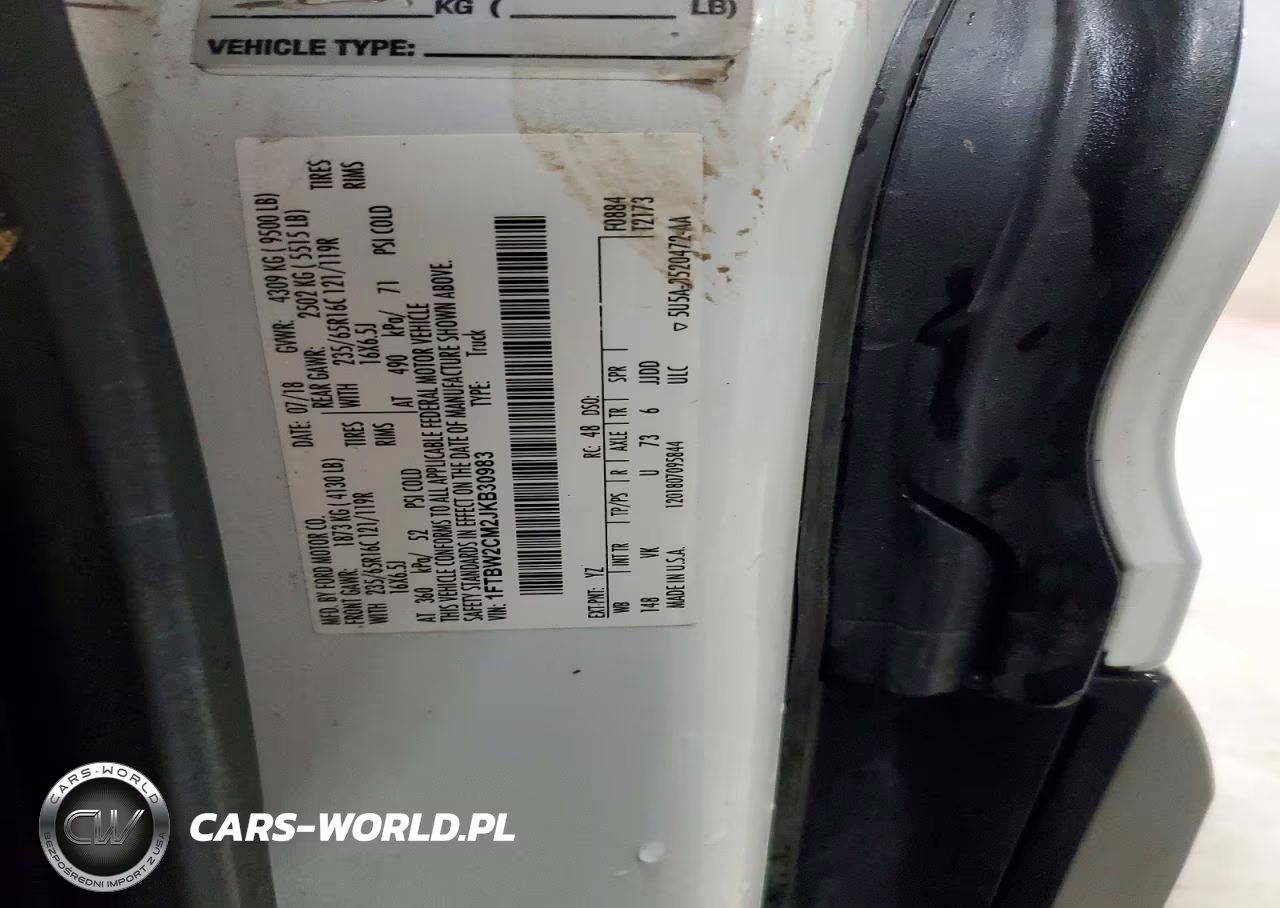 2018 Ford Transit T VIN:1FTBW2CM2JKB30983 - 13
