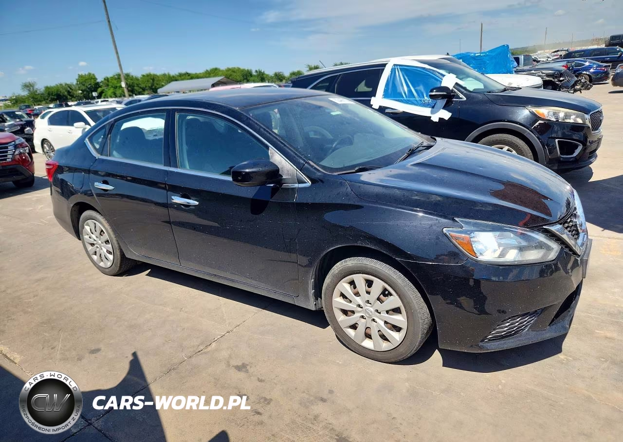 2017 Nissan Sentra S VIN:3N1AB7AP2HY342024 - 4