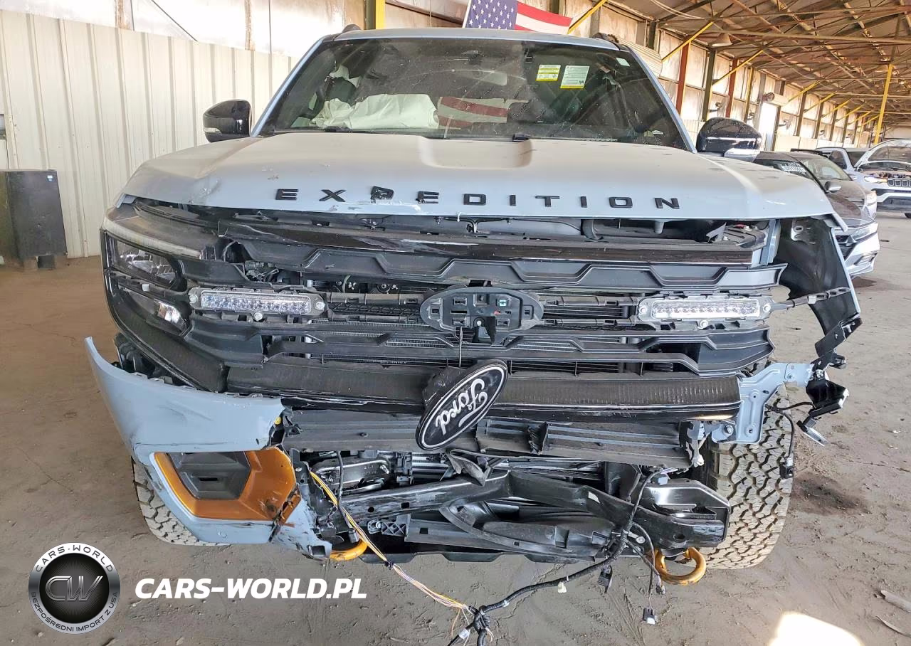 2025 Ford Expedition Tremor VIN:1FMJU1RG3SEA57633 - 5