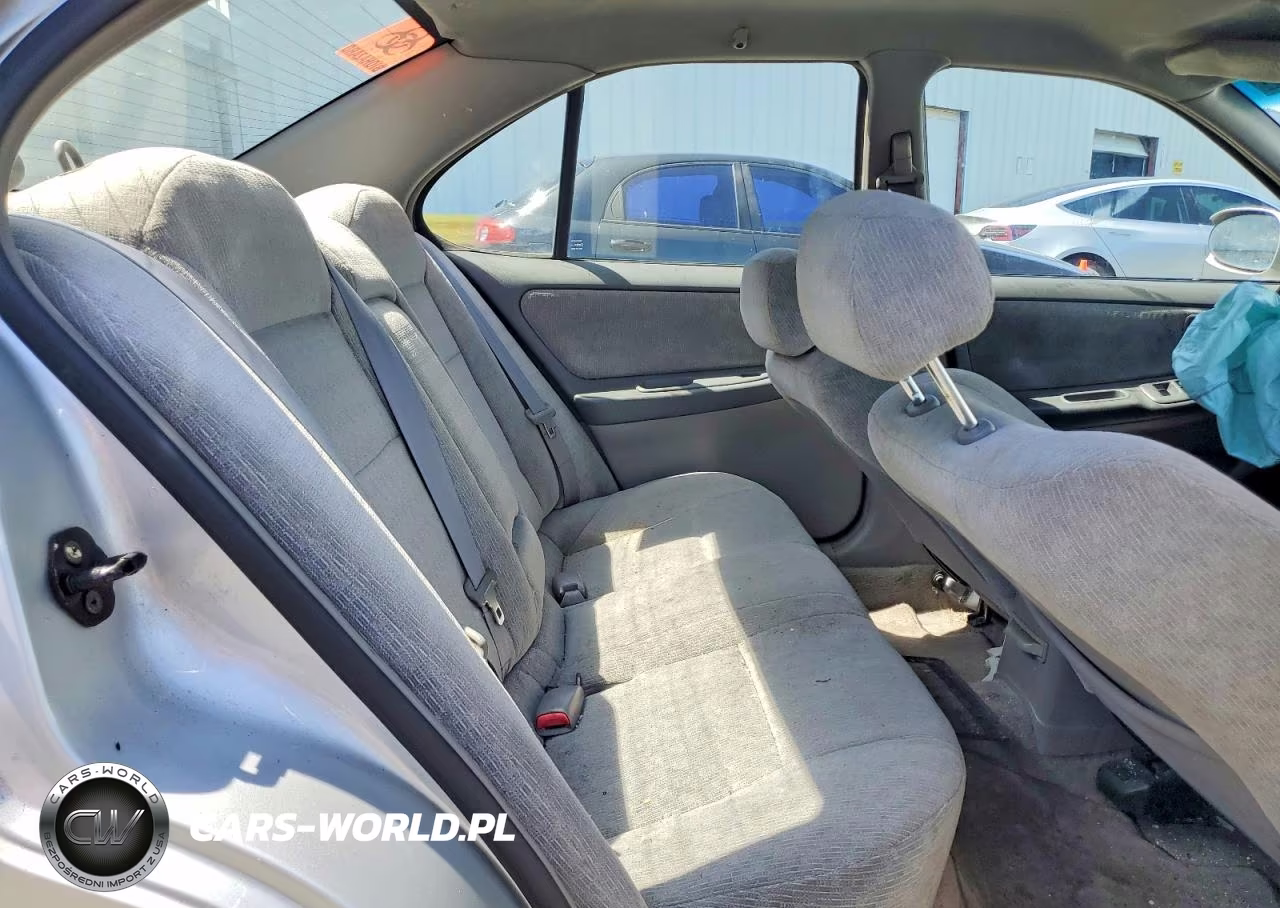 2000 Nissan Altima Xe VIN:1N4DL01D7YC241936 - 10