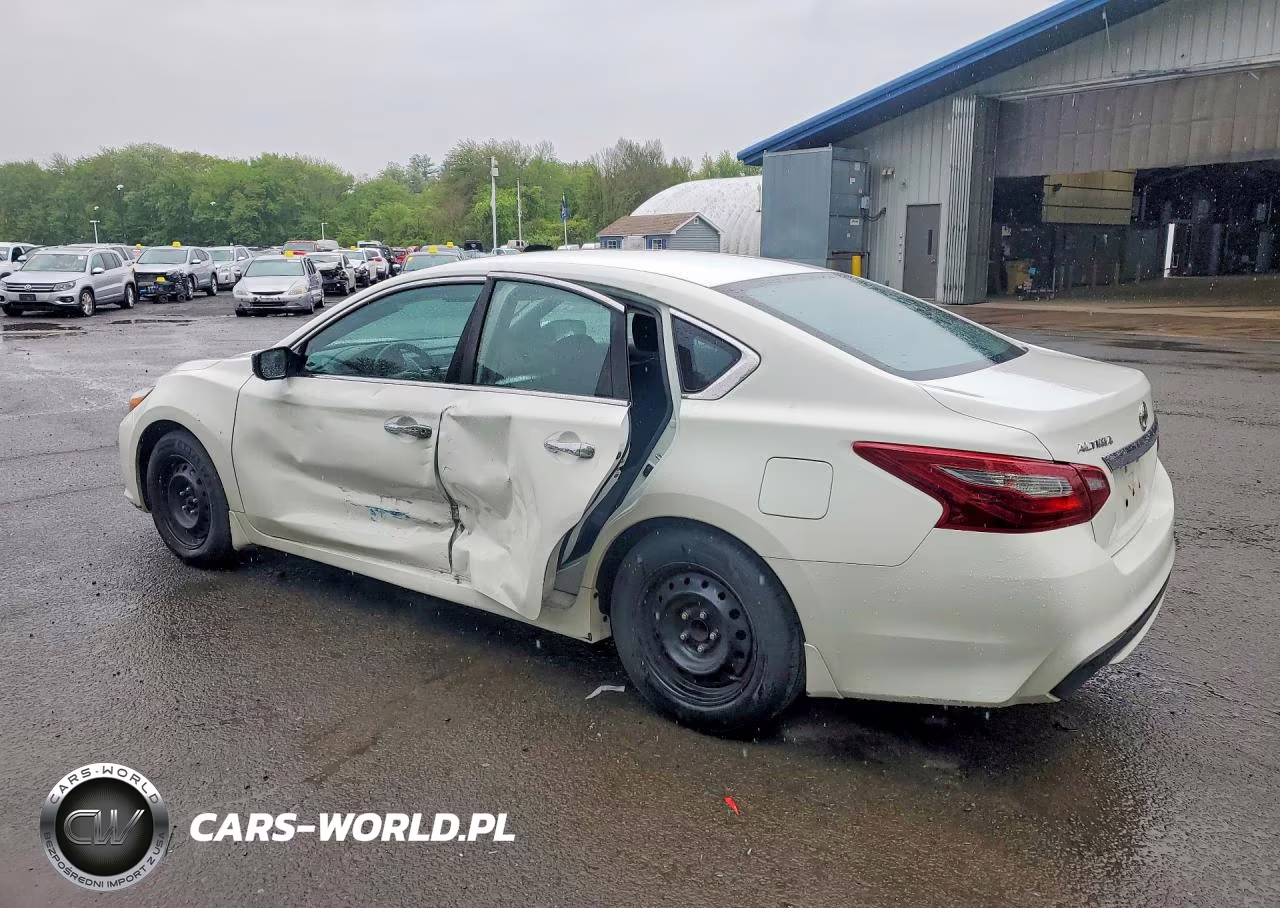 2018 Nissan Altima 2.5 S VIN:1N4AL3AP0JC148258 - 2