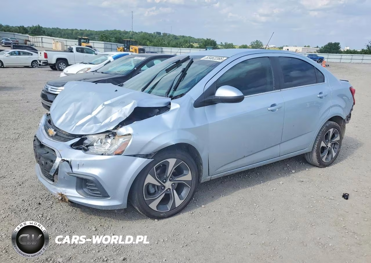 2017 Chevrolet Sonic Premier – zdjęcie 1 z 13