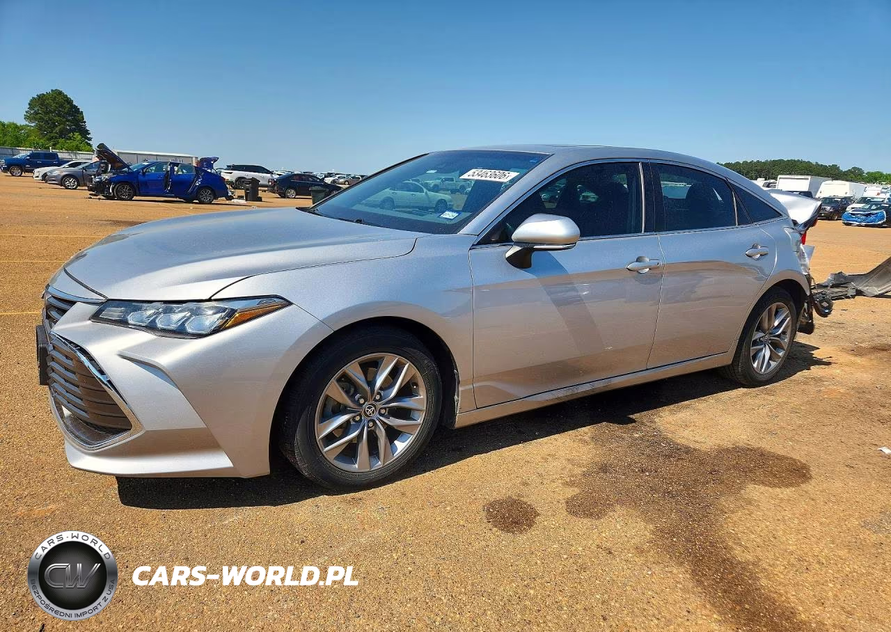 2020 Toyota Avalon Xle