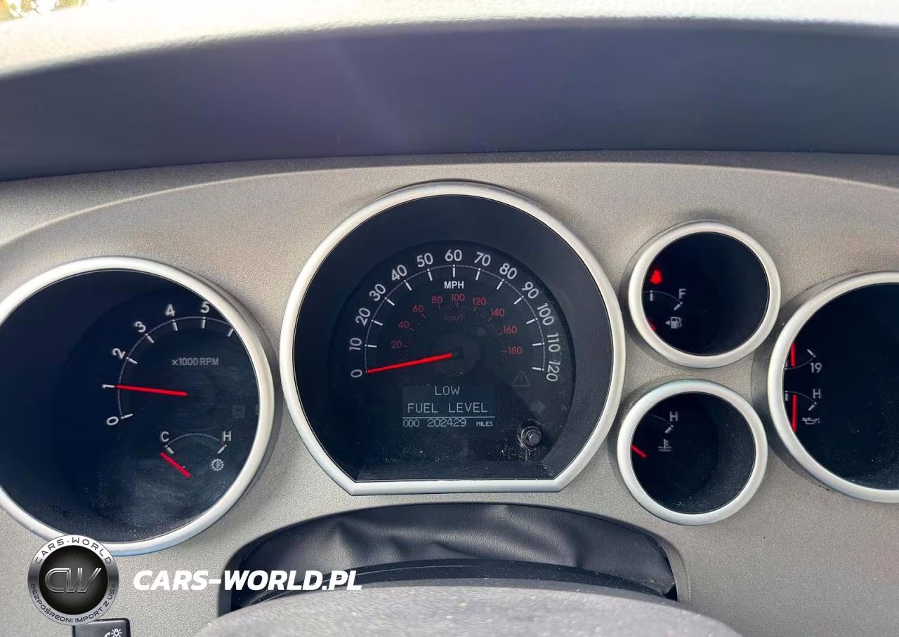 2010 Toyota Tundra Crewmax Limited VIN:5TFHY5F1XAX122804 - 6