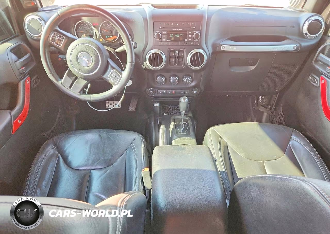 2016 Jeep Wrangler Unlimited Sahara VIN:1C4HJWEG9GL231867 - 8