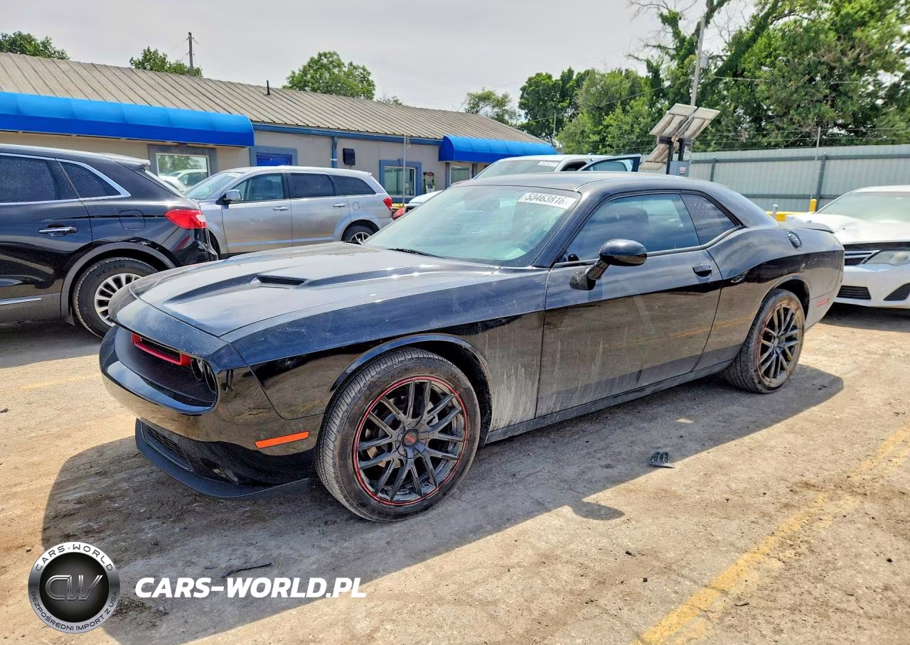 2016 Dodge Challenger Sxt