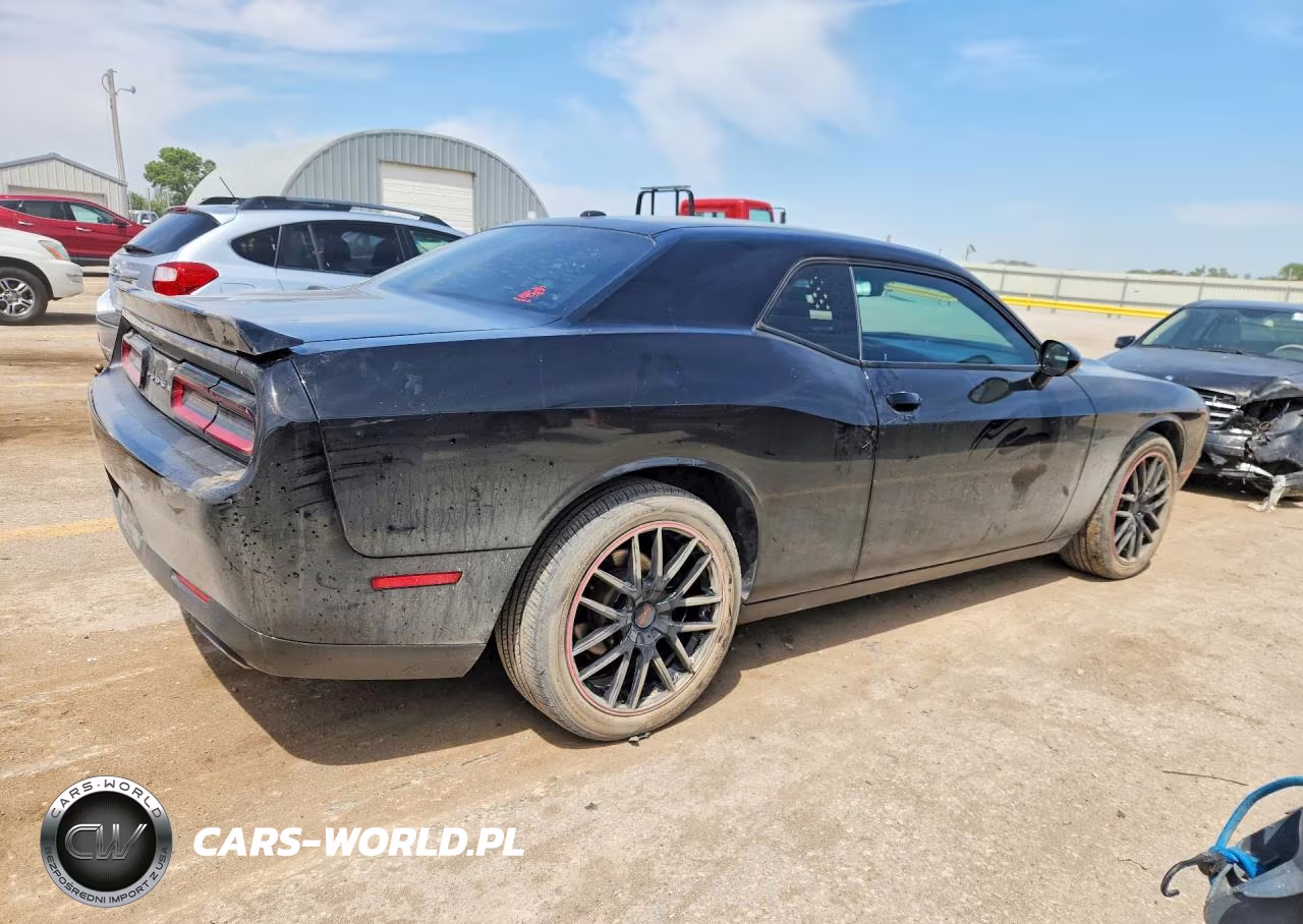 2016 Dodge Challenger Sxt VIN:2C3CDZAG0GH275590 - 3
