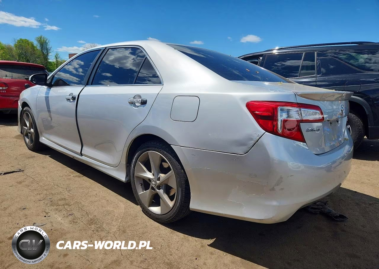 2014 Toyota Camry Se Sport VIN:4T1BF1FK3EU452770 - 2