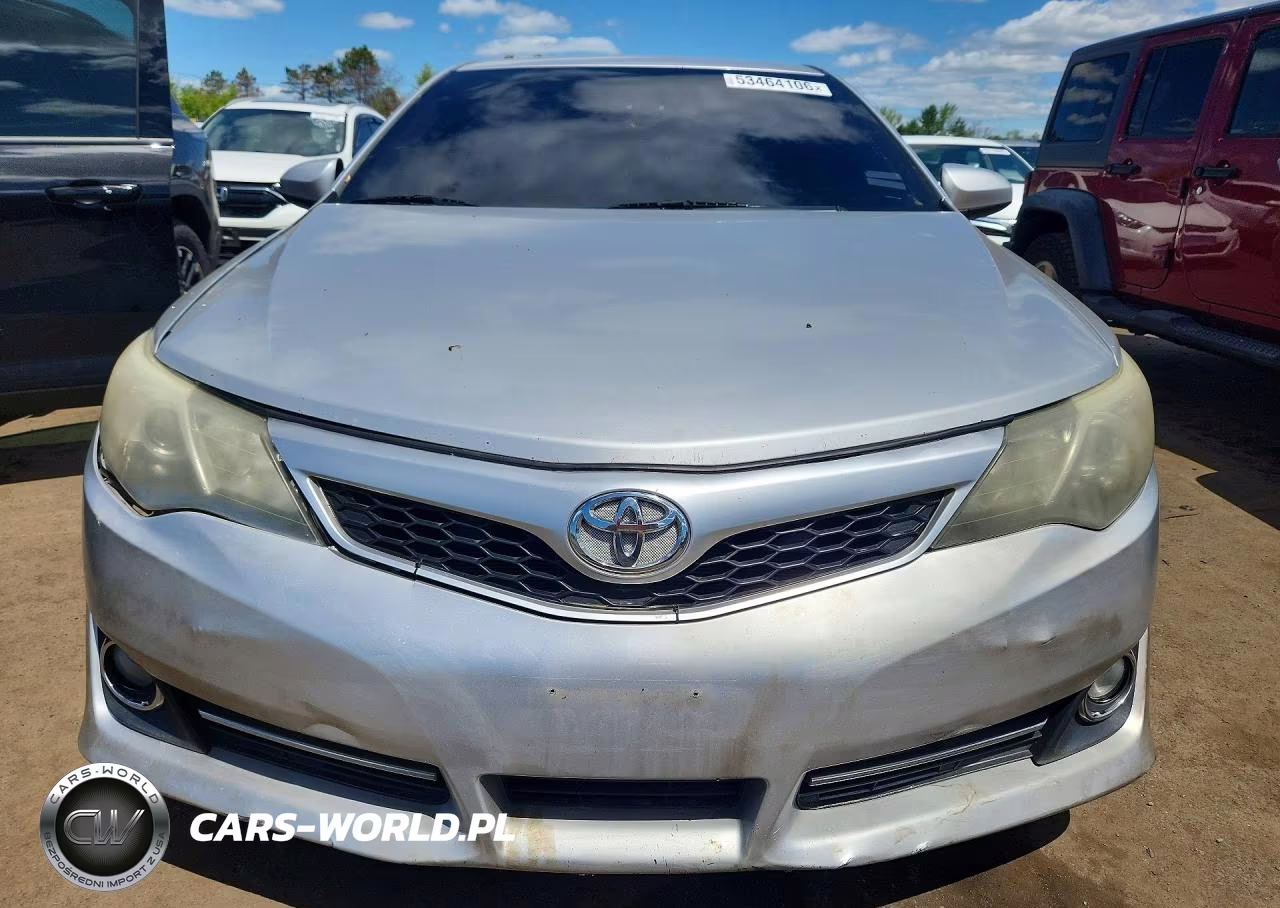 2014 Toyota Camry Se Sport VIN:4T1BF1FK3EU452770 - 5