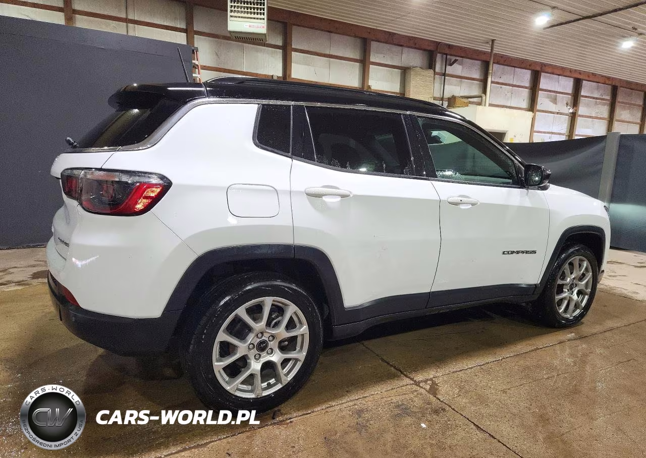 2025 Jeep Compass Limited VIN:3C4NJDCN2ST507764 - 3