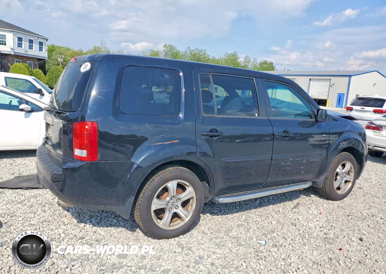 2014 Honda Pilot Ex VIN:5FNYF4H47EB002515 - 3