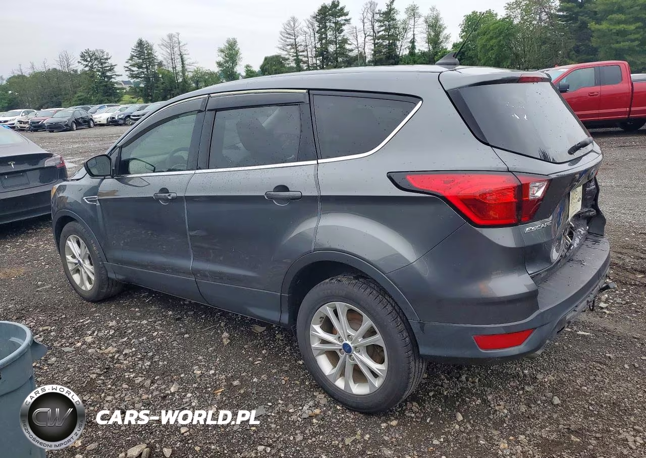 2019 Ford Escape Se VIN:1FMCU0GD3KUA94313 - 2