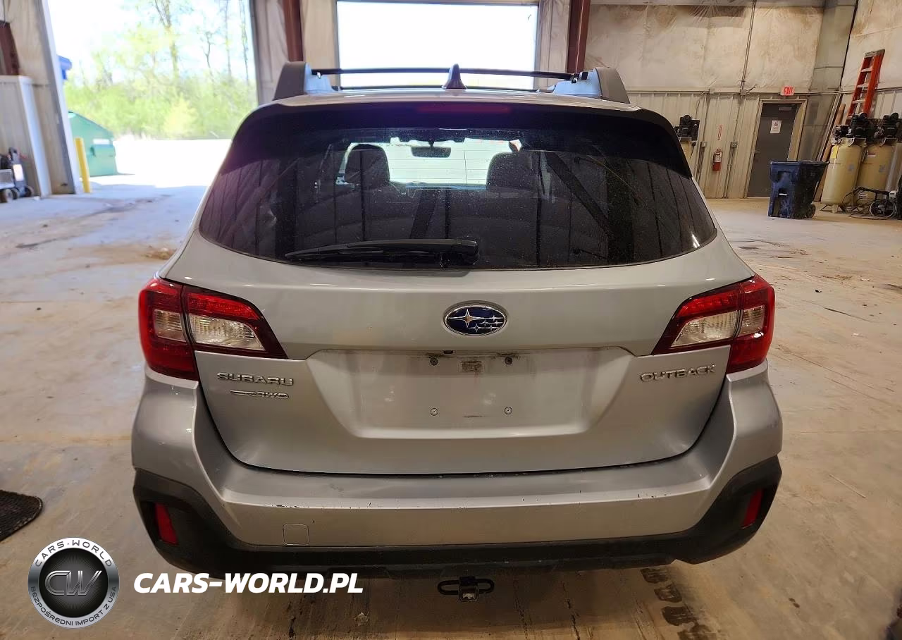 2019 Subaru Outback 2.5I Premium VIN:4S4BSAFC6K3267652 - 6
