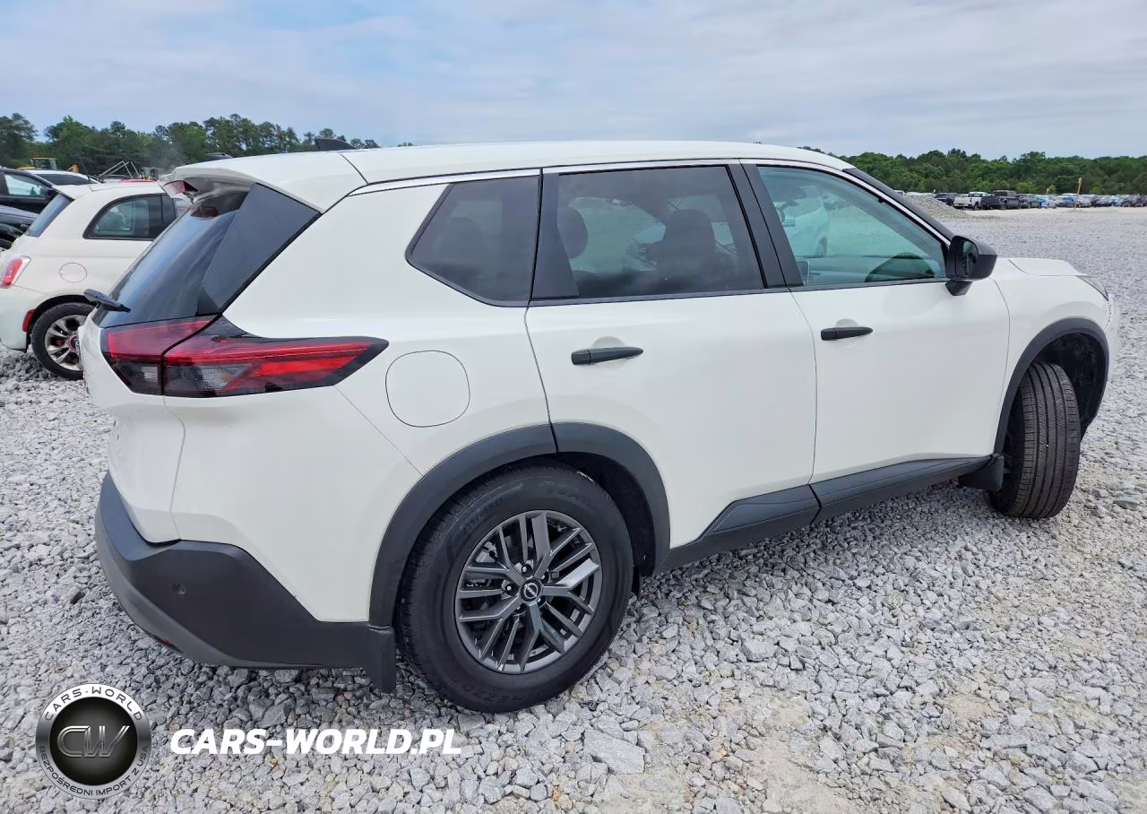 2023 Nissan Rogue S VIN:5N1BT3AA1PC817331 - 3