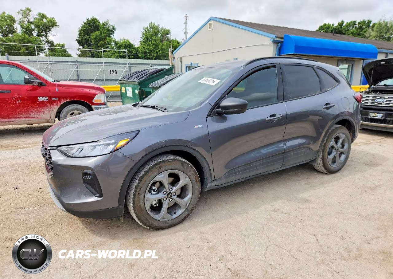 2025 Ford Escape St Line – zdjęcie 1 z 12