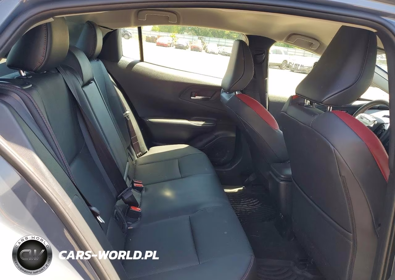 2025 Toyota Prius Plug-In Hybrid Xse VIN:JTDACACU9S3045214 - 10