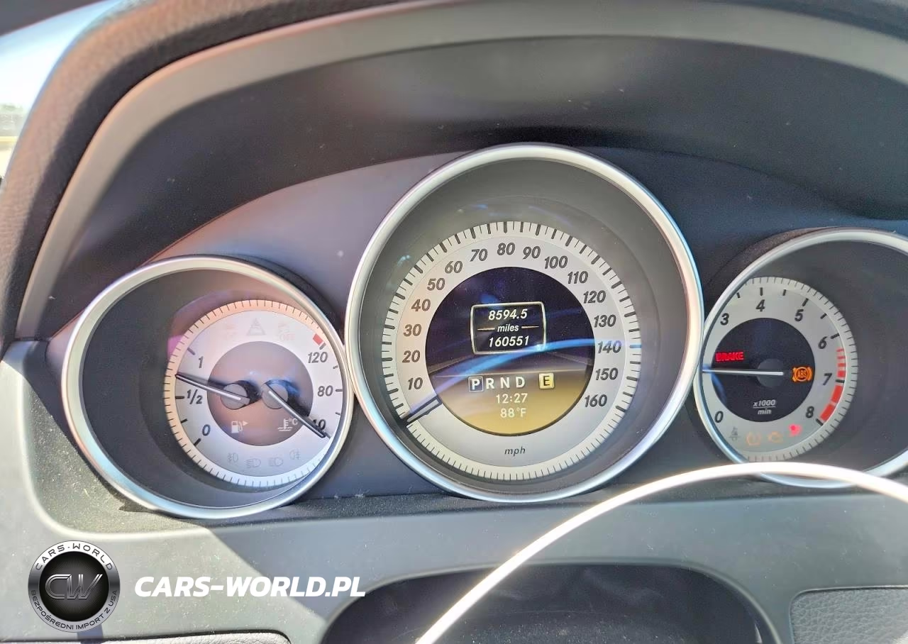 2012 Mercedes-Benz C 250 VIN:WDDGJ4HBXCF920881 - 9