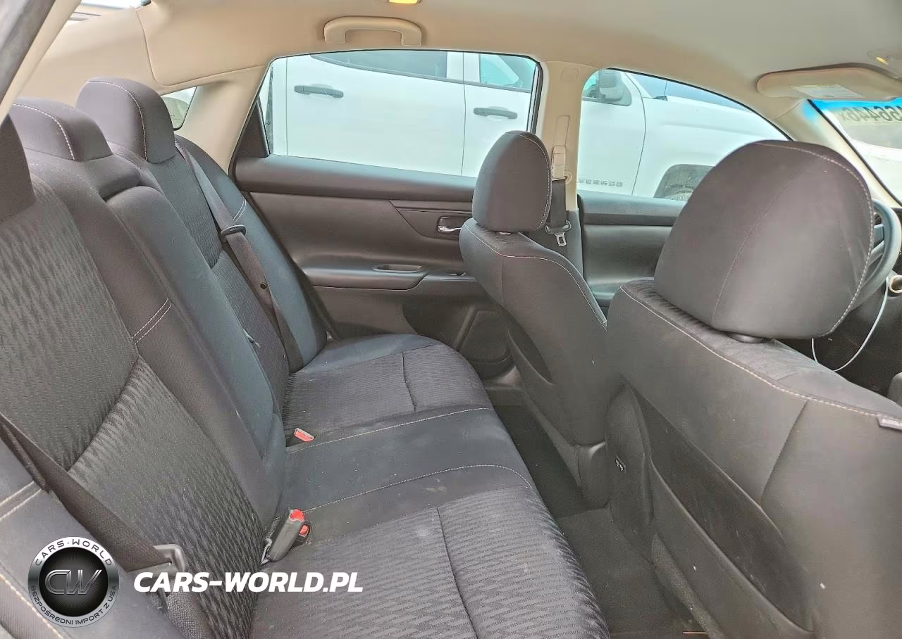 2017 Nissan Altima 2.5 S VIN:1N4AL3AP4HC255338 - 10