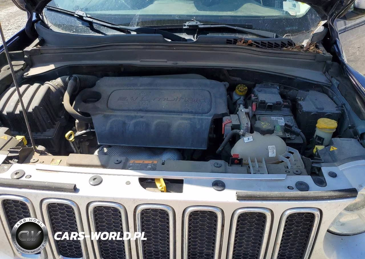 2017 Jeep Renegade Limited VIN:ZACCJBDB2HPG63495 - 12