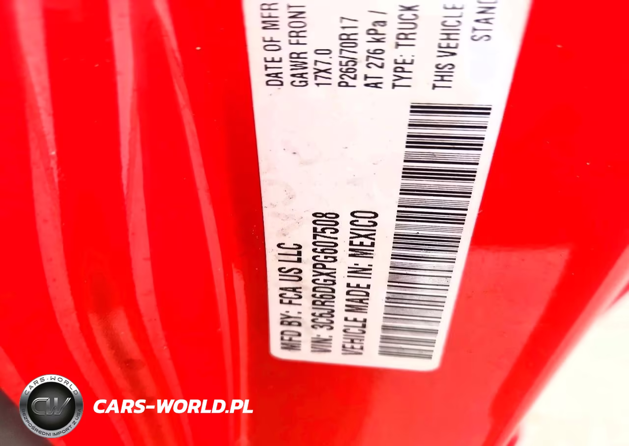 2023 Ram 1500 Classic VIN:3C6JR6DGXPG607508 - 12