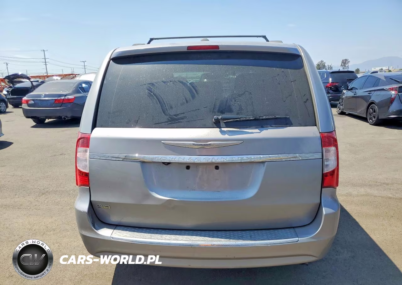 2013 Chrysler Town & Country Touring VIN:2C4RC1BG8DR630052 - 6