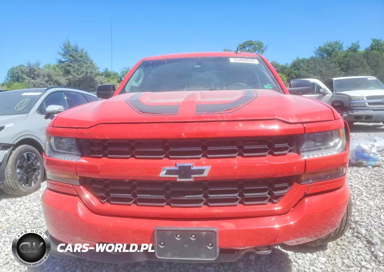 2018 Chevrolet Silverado K1500 Custom VIN:1GCVKPEC9JZ229205 - 5