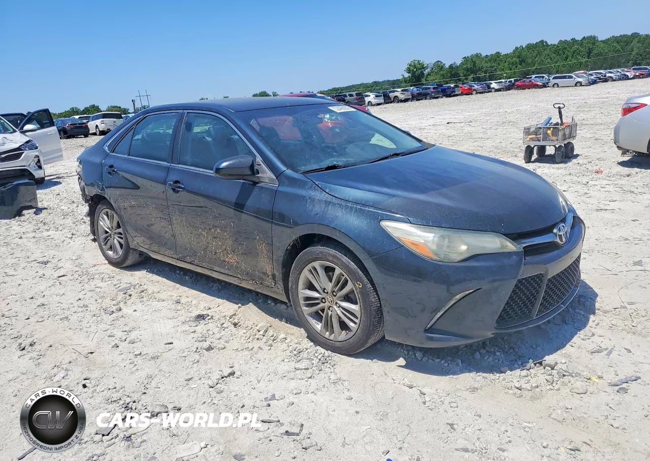 2015 Toyota Camry Se VIN:4T1BF1FK0FU487431 - 4