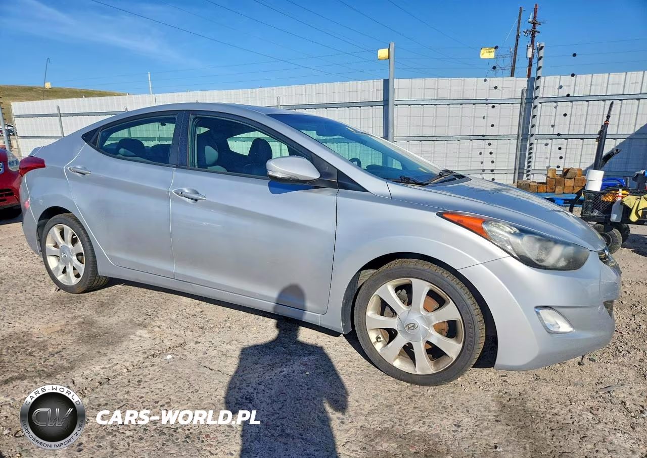 2012 Hyundai Elantra Limited VIN:5NPDH4AE4CH094211 - 4
