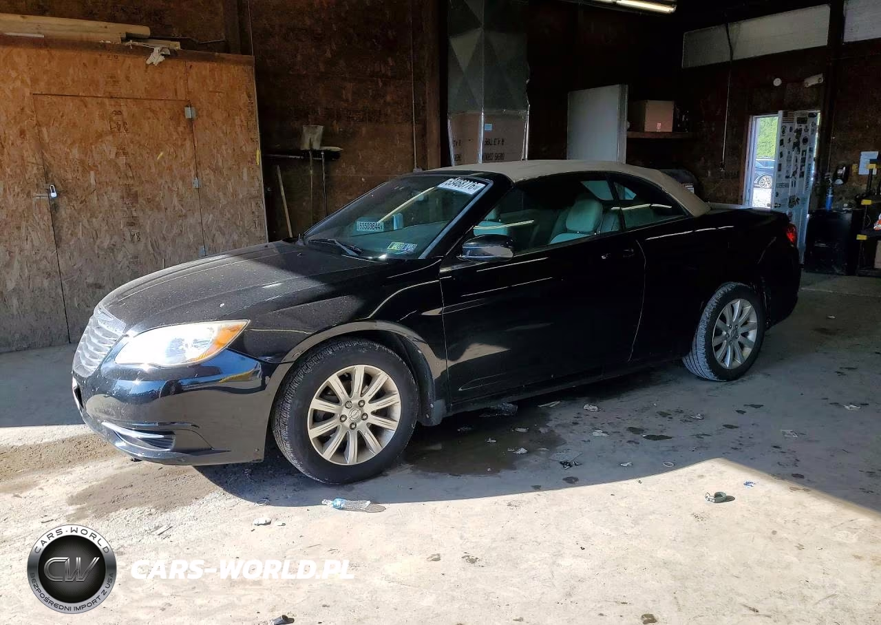 2011 Chrysler 200 Touring
