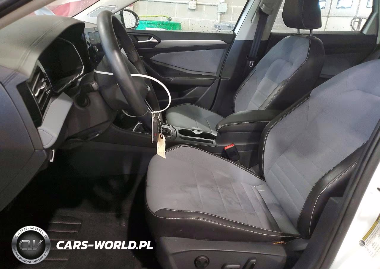 2025 Volkswagen Jetta Se VIN:3VW7X7BU6SM037456 - 7
