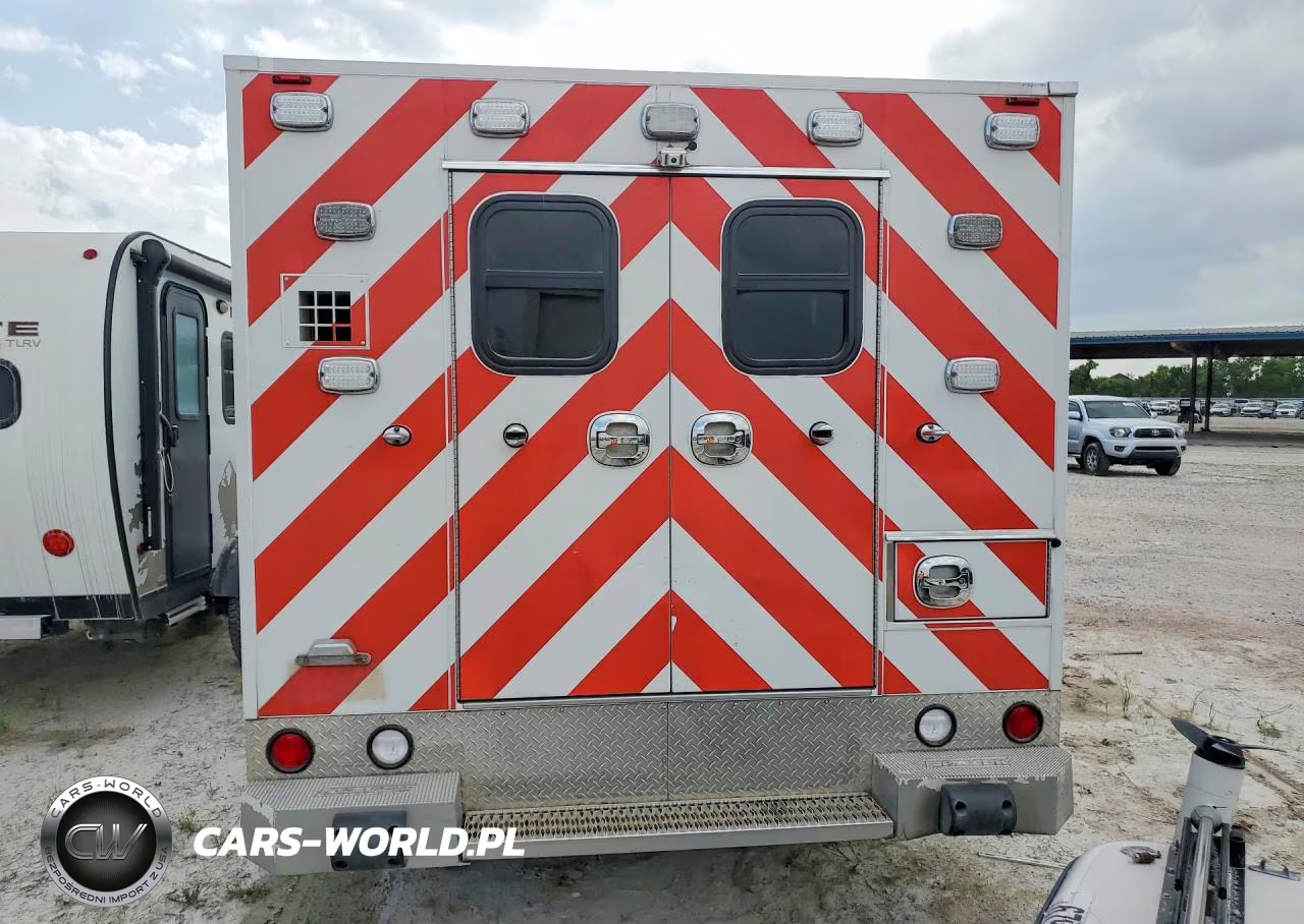 2018 Ram 3500 Frazer Ambulance VIN:3C7WRSBJ7JG188453 - 6