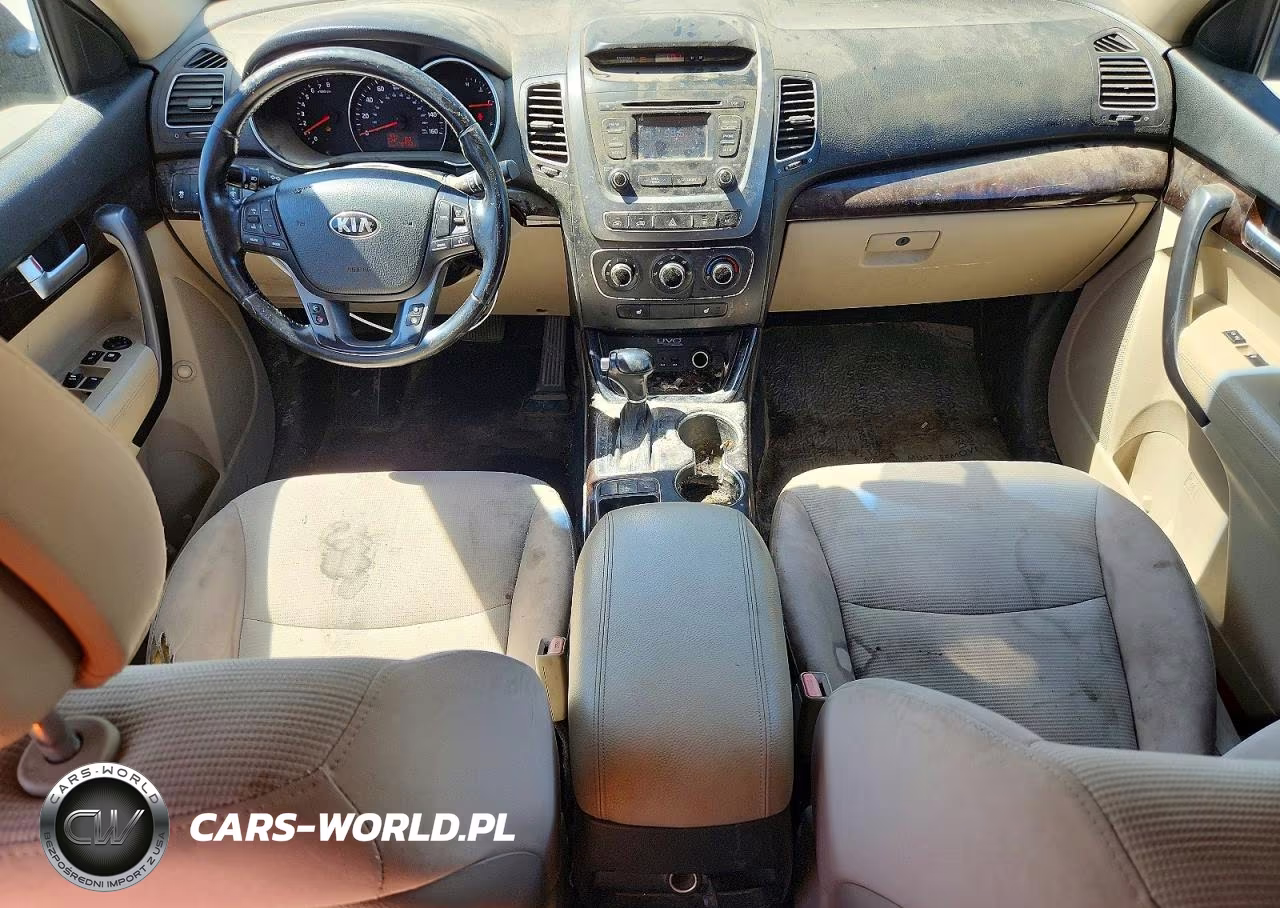 2014 Kia Sorento Lx VIN:5XYKTCA68EG465759 - 8