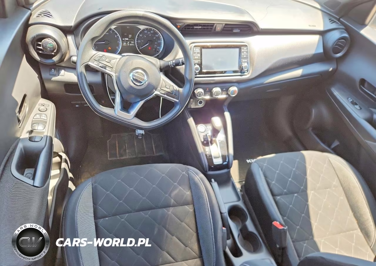 2018 Nissan Kicks S VIN:3N1CP5CU8JL536285 - 8