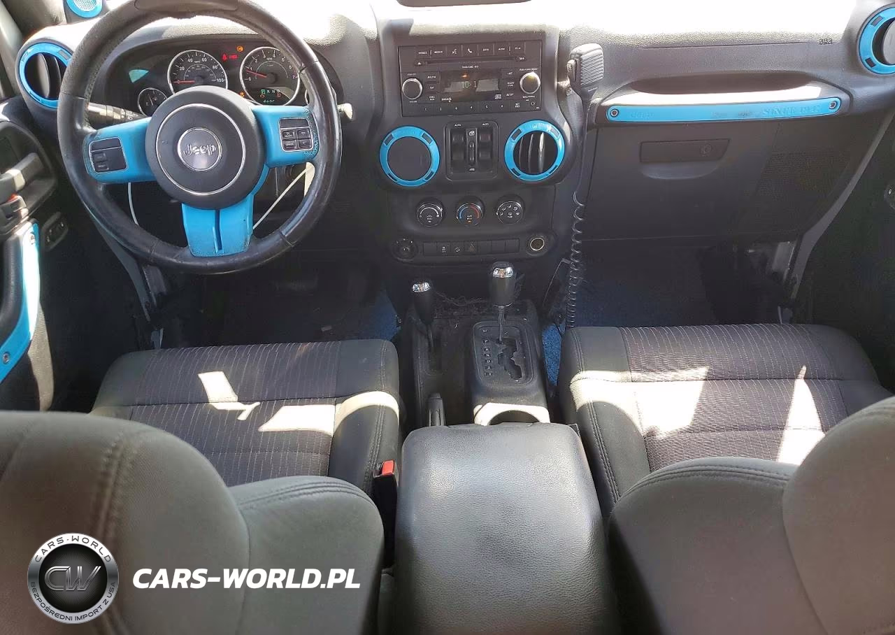 2011 Jeep Wrangler Unlimited Sport VIN:1J4BA3H17BL582713 - 8