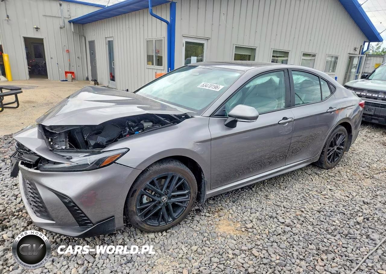 2025 Toyota Camry Se – zdjęcie 1 z 12